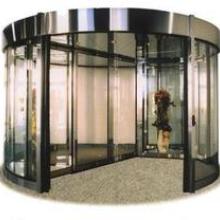 北京華建門(mén)窗廠 旋轉(zhuǎn)門(mén)、感應(yīng)門(mén)與車(chē)庫(kù)門(mén)的專(zhuān)業(yè)制造商